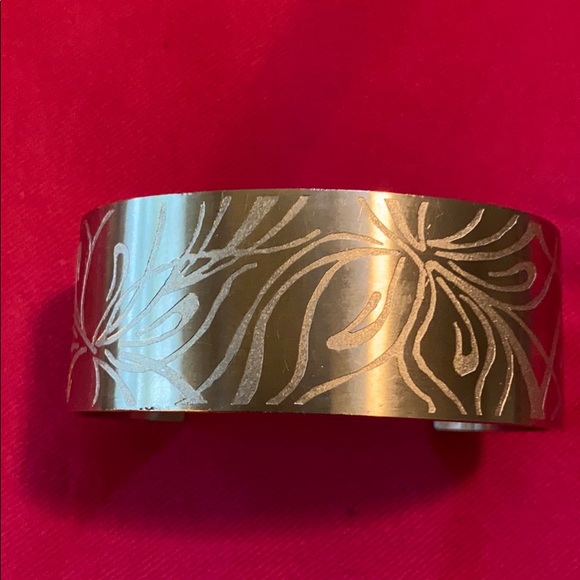 STEELX stainless steel engraved cuff - Picture 4 of 4